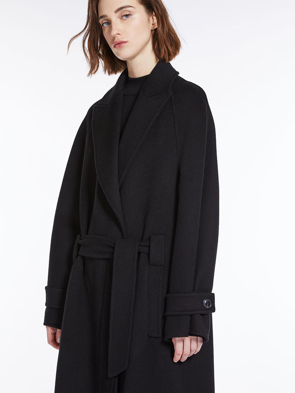 FLARED COAT IN CASHMERE