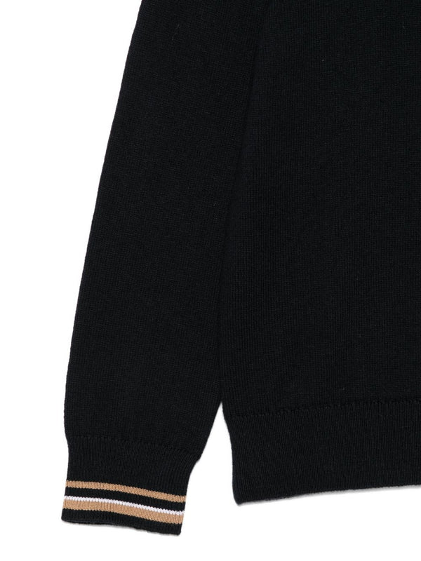 Pullover con logo