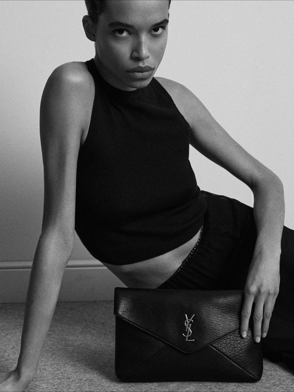 CASSANDRE large envelope pouch
