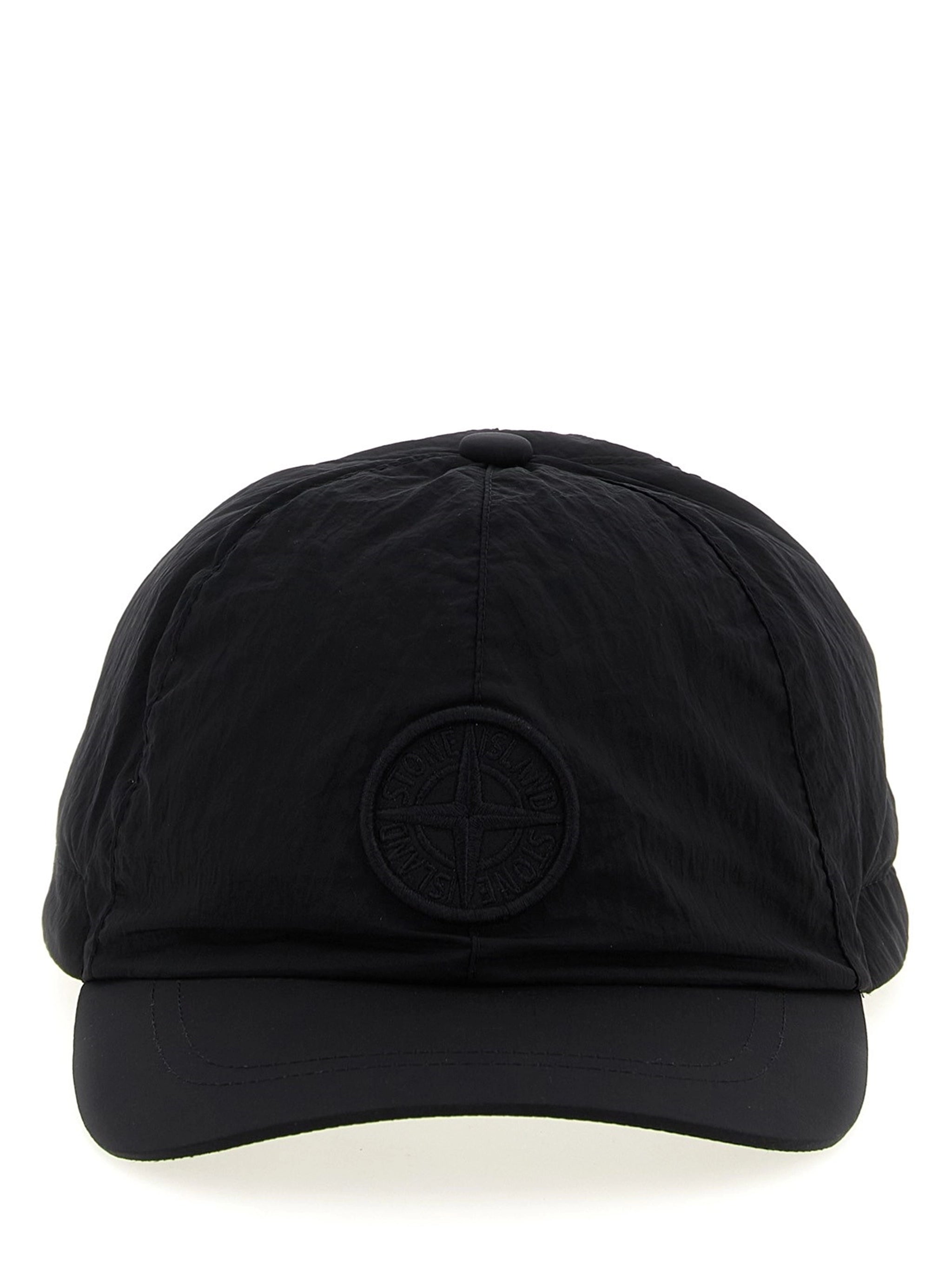 cappello alla pescatora stone island