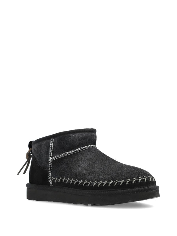 Classic Ultra Mini Biarritz Boots