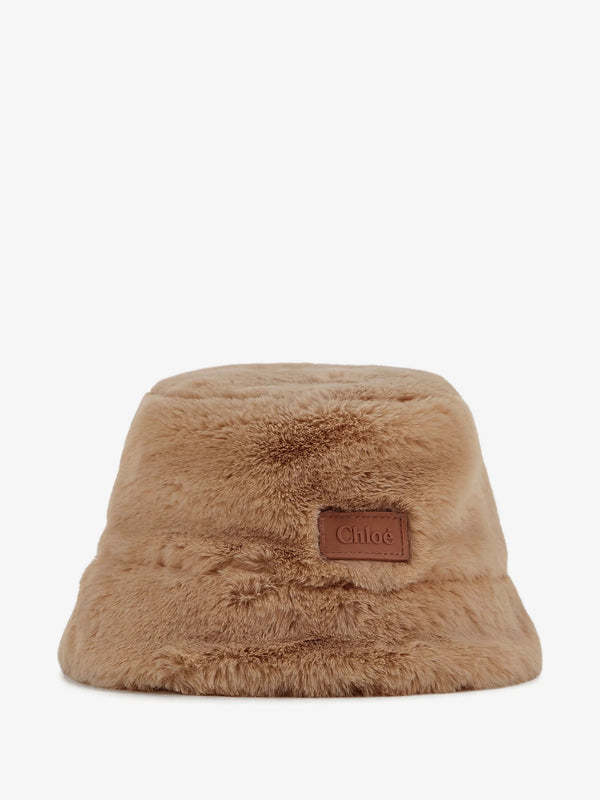 Cappello in eco pelliccia