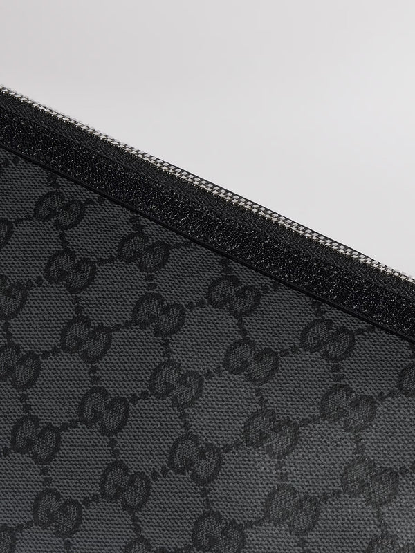 Gucci Essence Classic small toiletry case