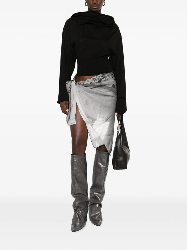 Scarf top