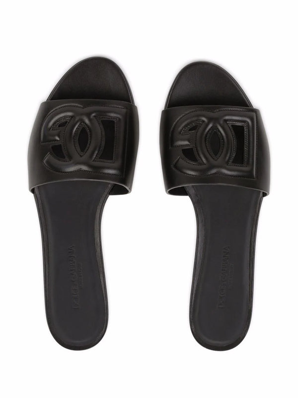 Slides with DG Millennials logo