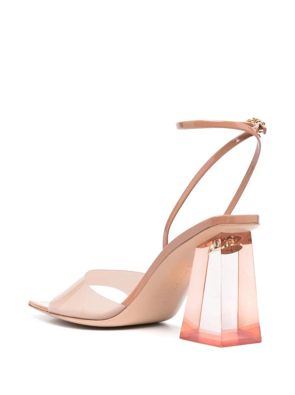 Cosmic Sandal 85