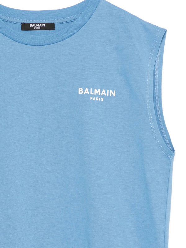 Sleeveless T-shirt