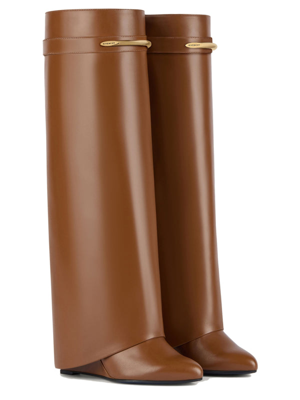 Shark Pinch boots