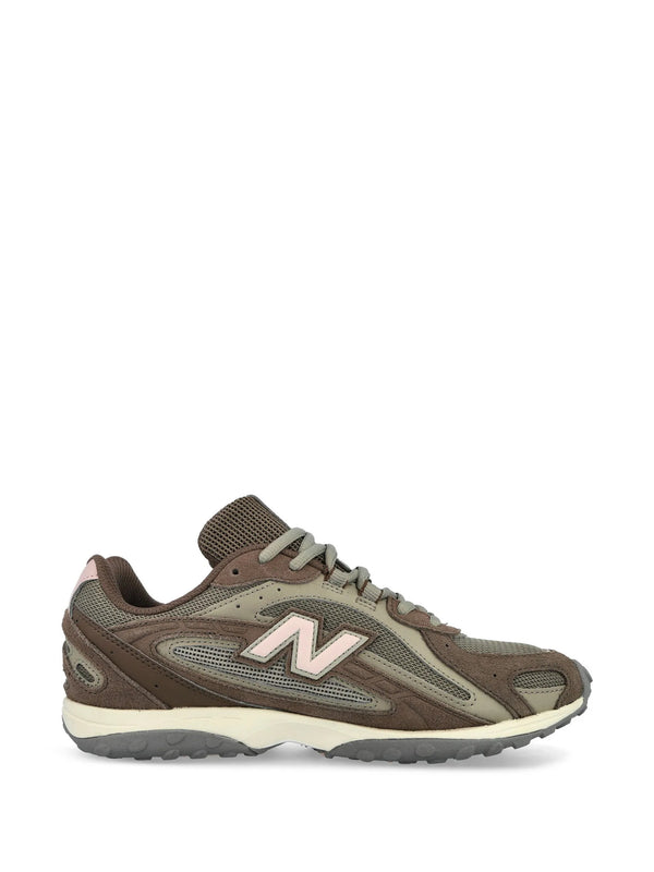 Sneakers 204L