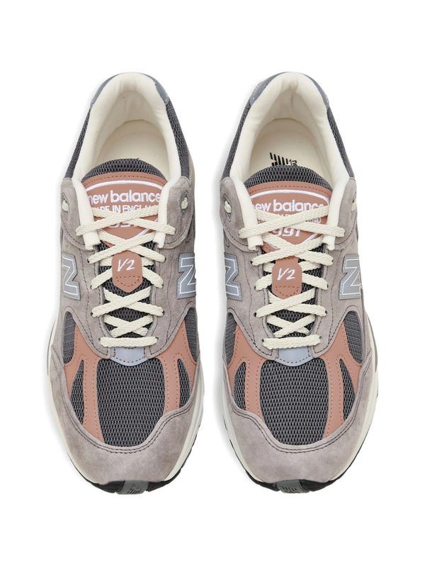 Sneakers Made in UK 991v2