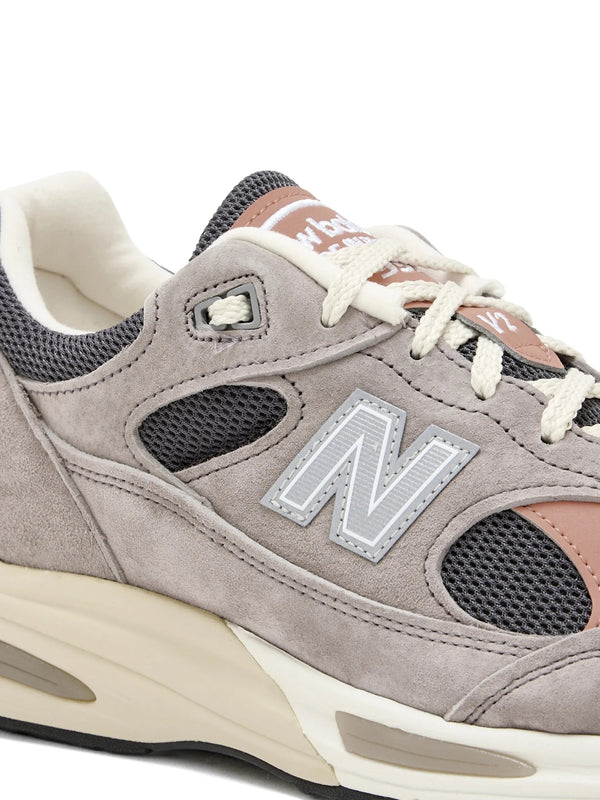 Sneakers Made in UK 991v2