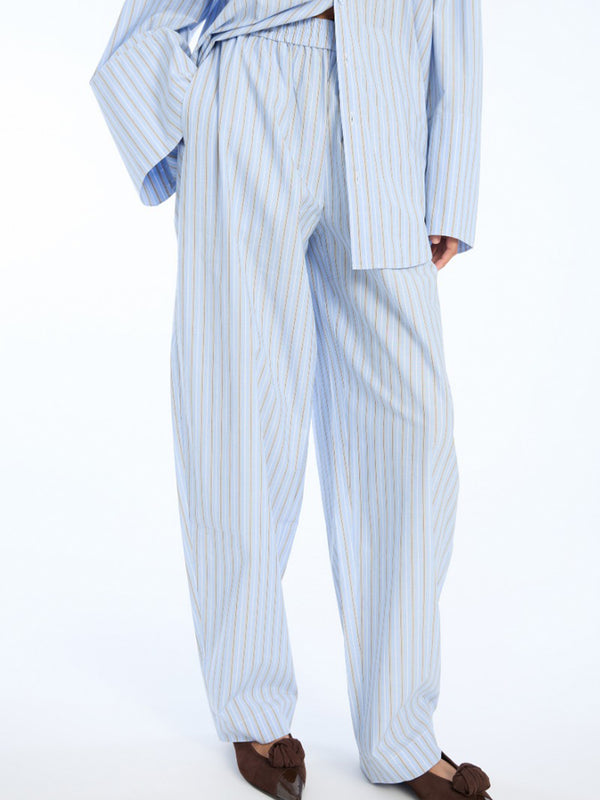 Striped-pattern tapered trousers