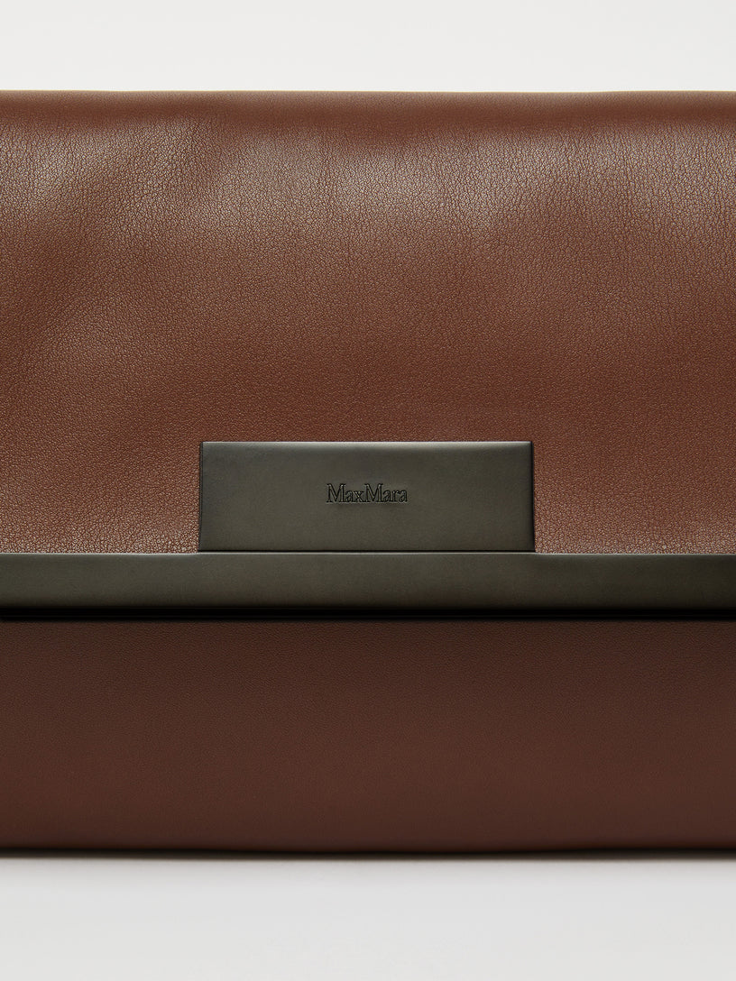 Clasp Clutch in leather