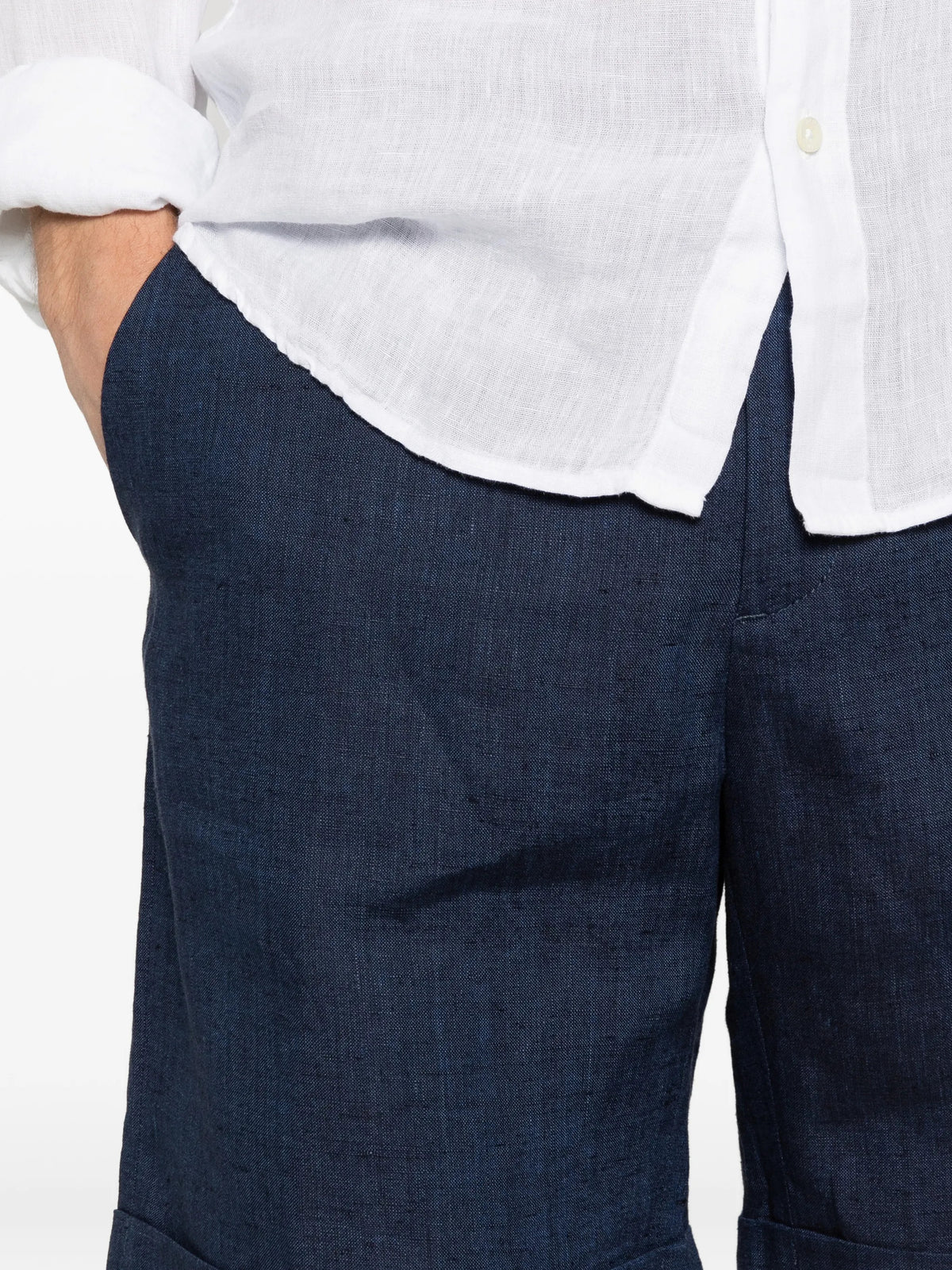 Linen Bermuda shorts