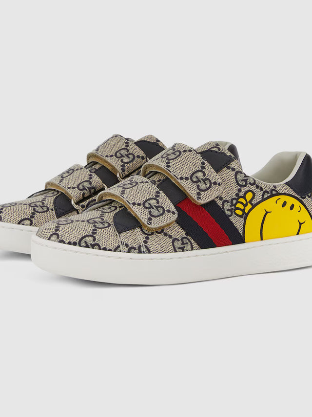 Ace Sneakers