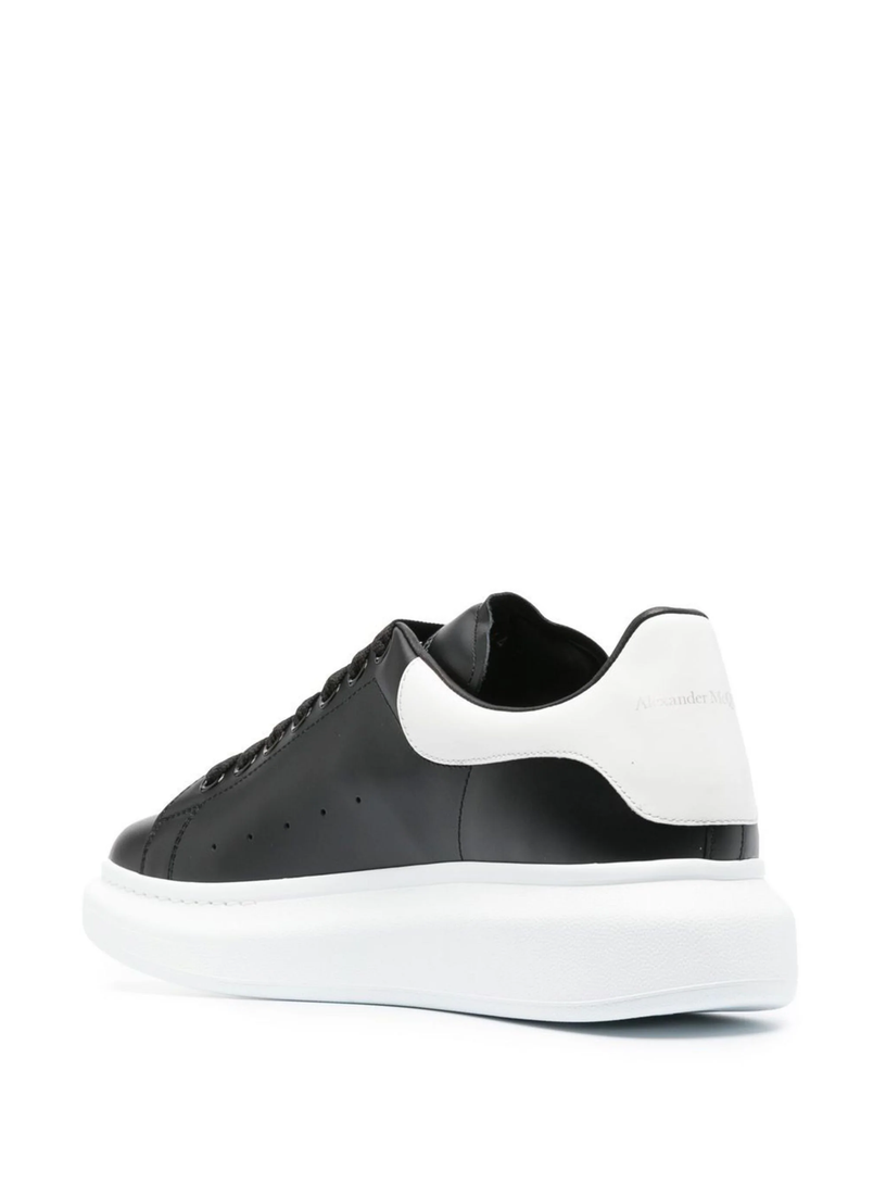 Sneakers Oversize