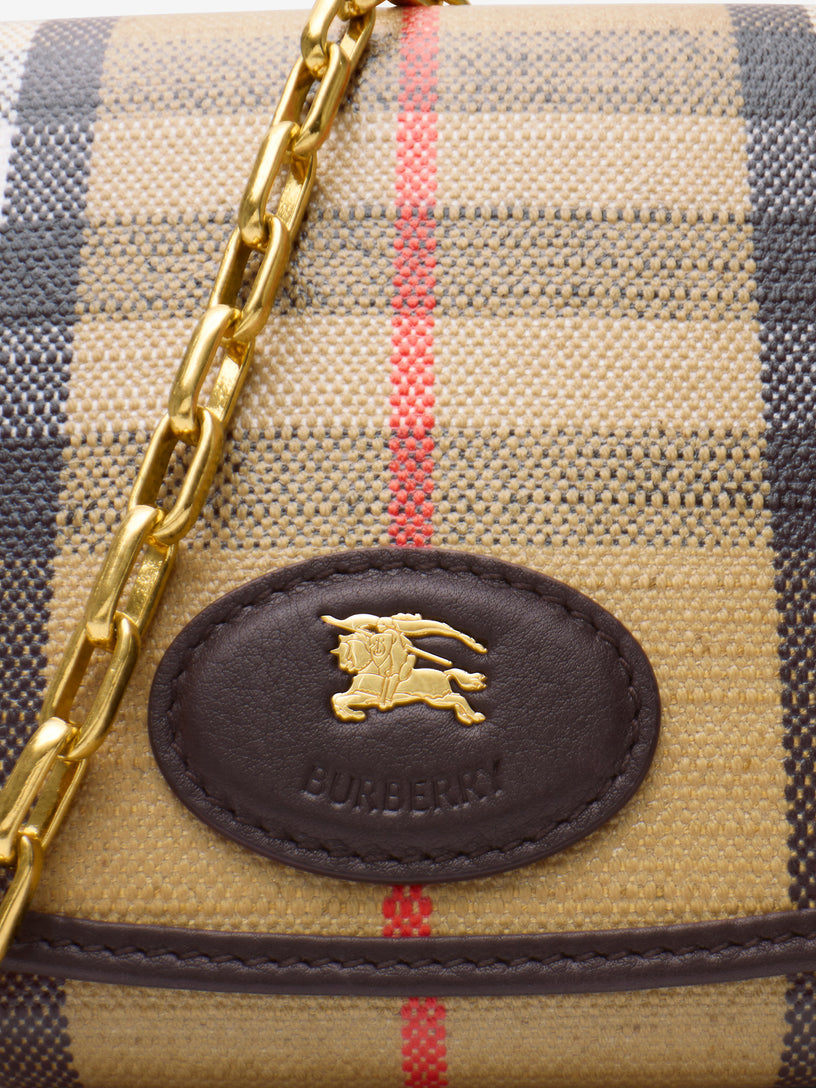 Highlands Chain Shoulder Wallet