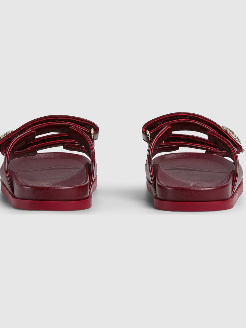 Sandal with crystals