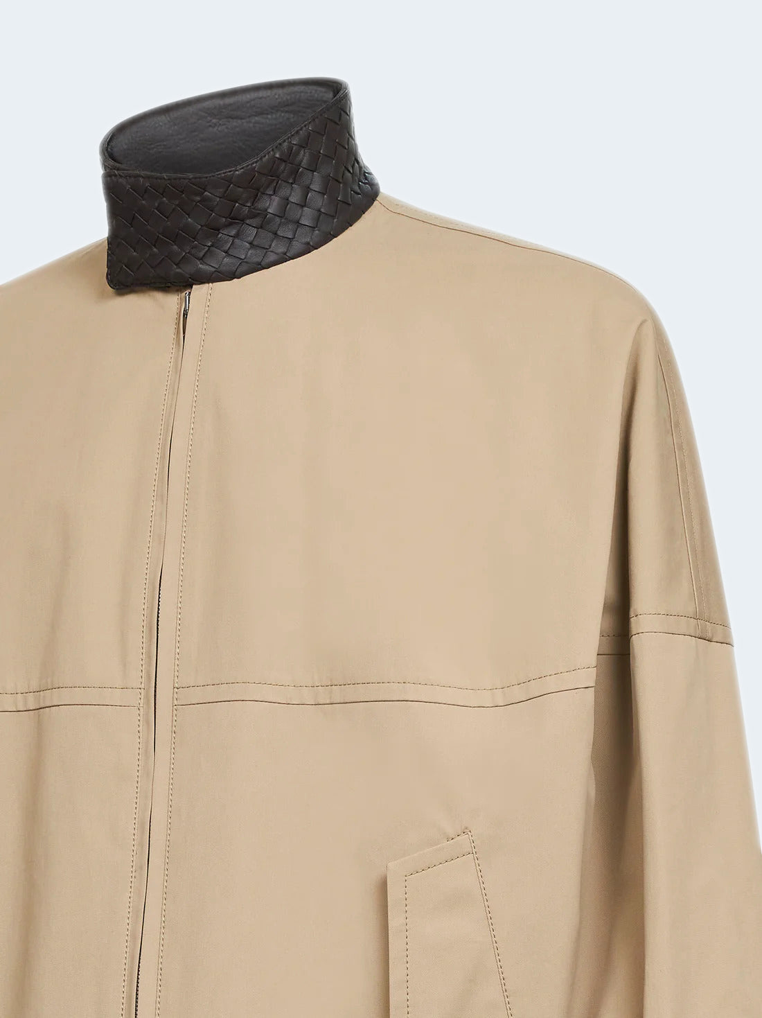Cotton blouson with Intrecciato collar