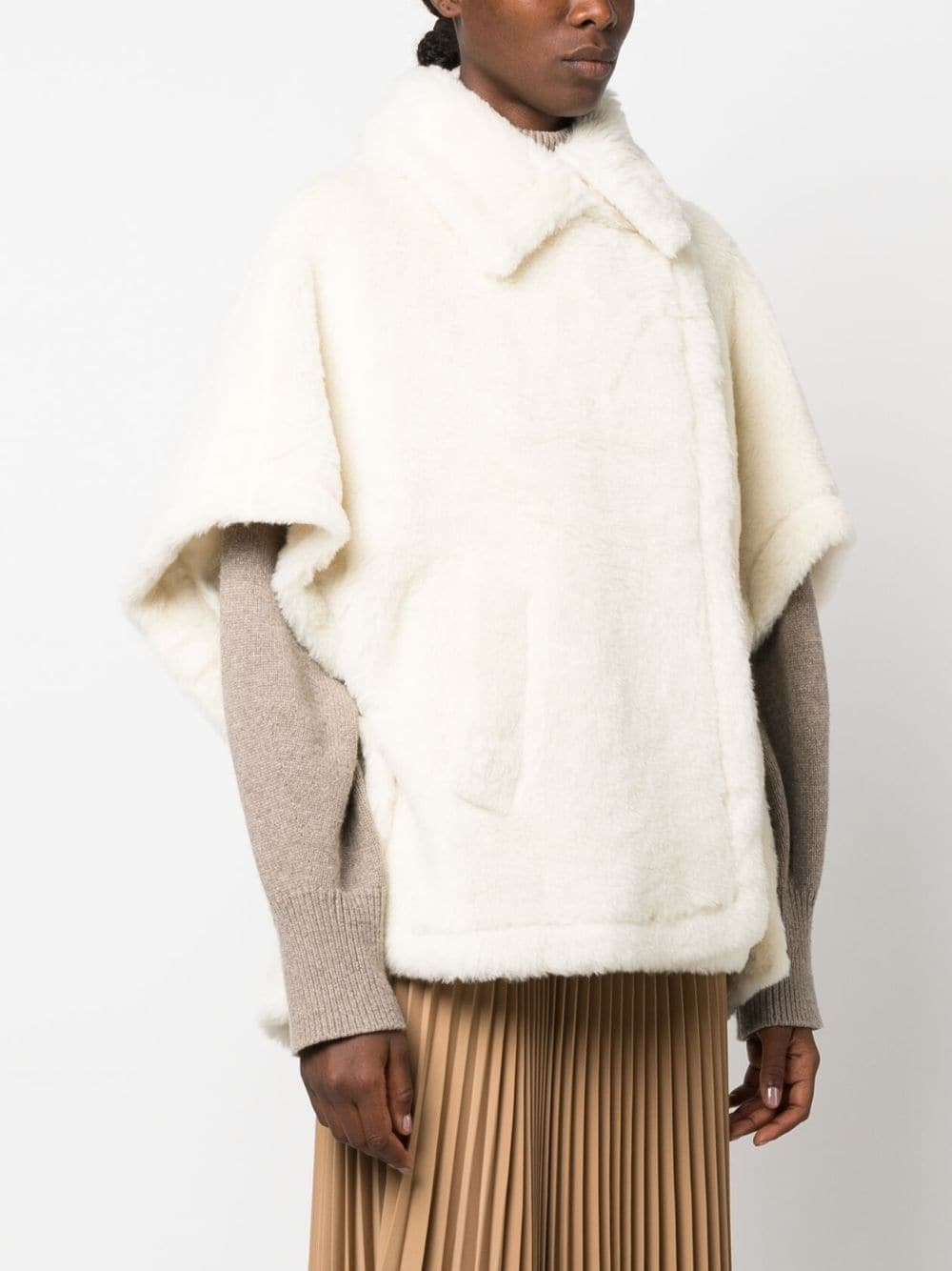 Tebe Cape