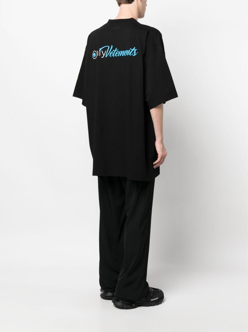 Only Vetements T-shirt