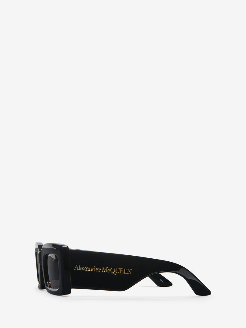 Bold Rectangular Sunglasses