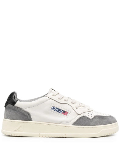 Medalist Sneakers