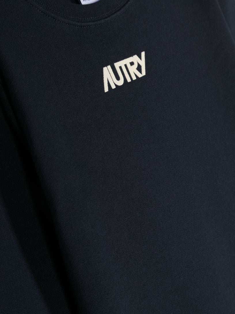 Crewneck sweatshirt