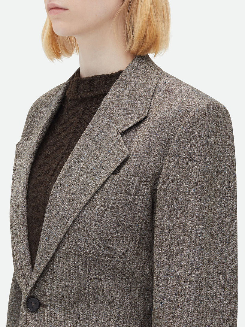 Single breast jacket