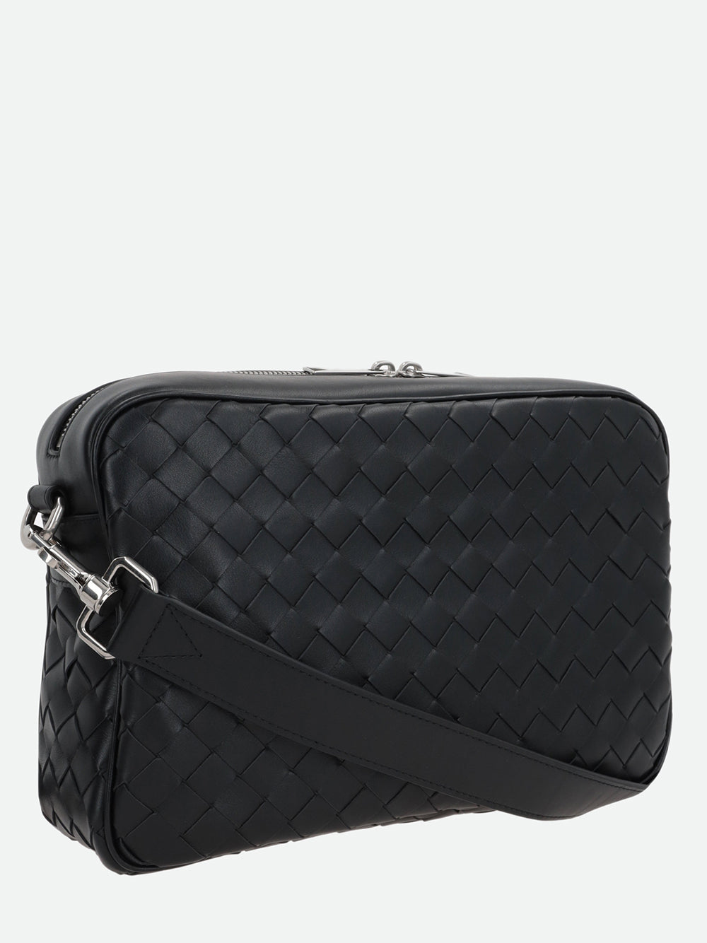 Medium Intrecciato Camera Bag