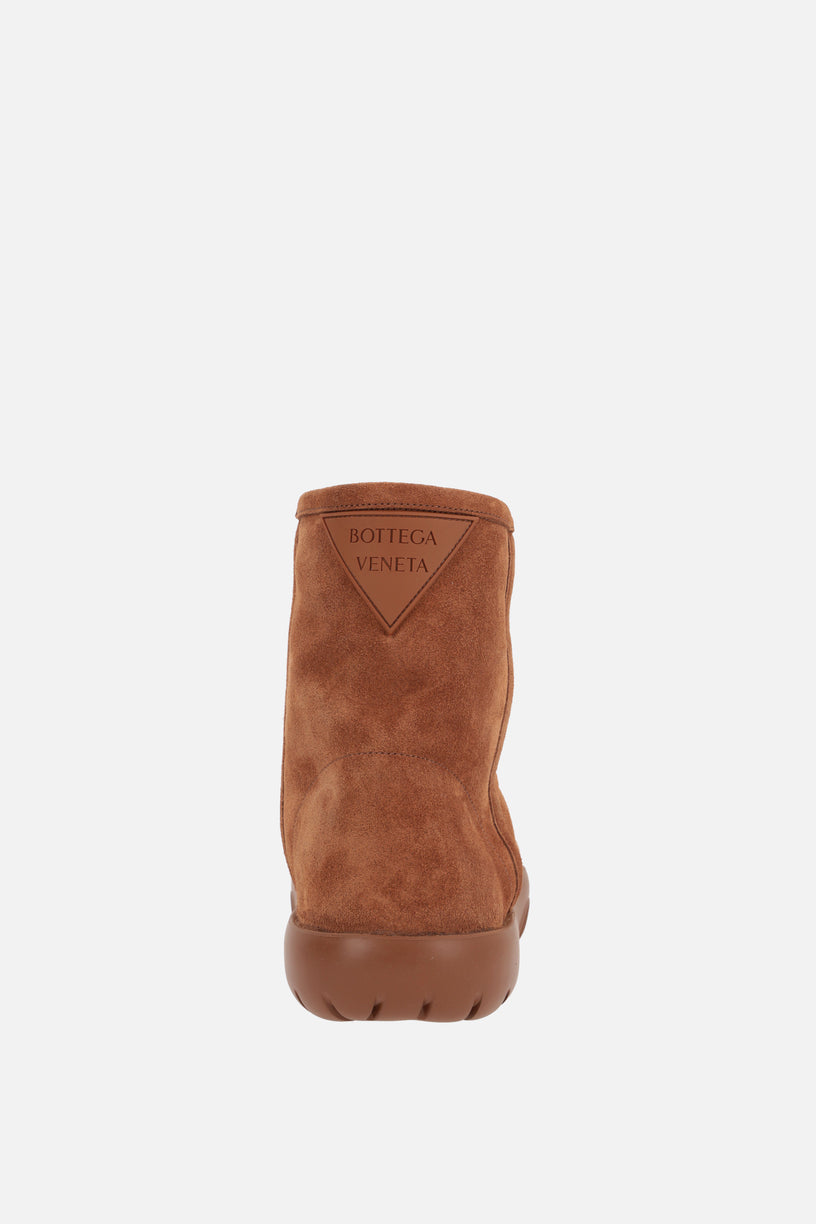 Snap Boots