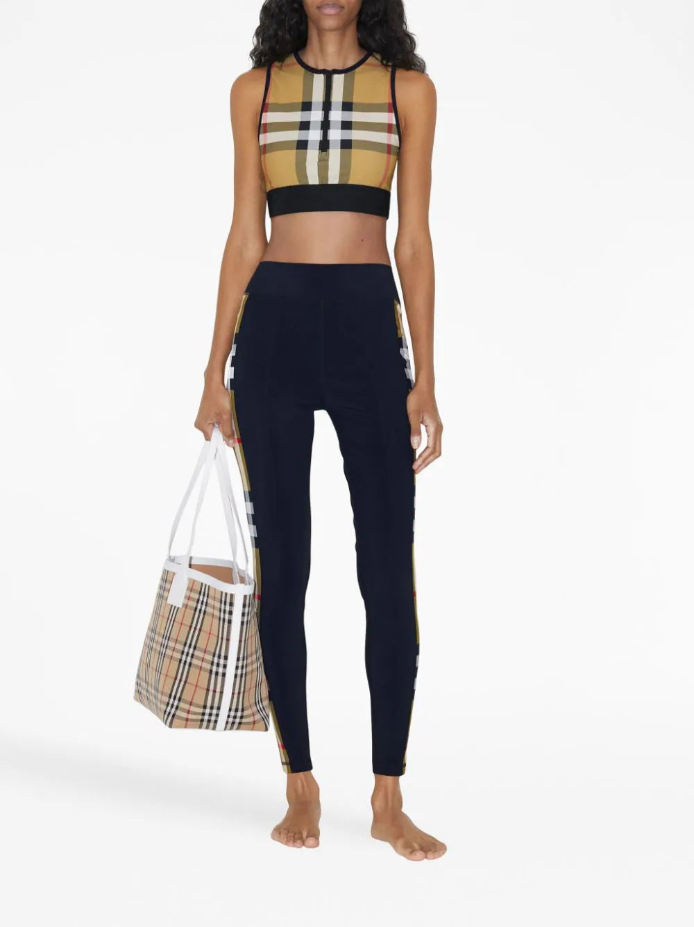 ✨未使用品✨【BURBERRY】バーバリー クロップドトップ トレーニングウェア Zip Detail Check Bra Top Burberry Beige | Grifo210