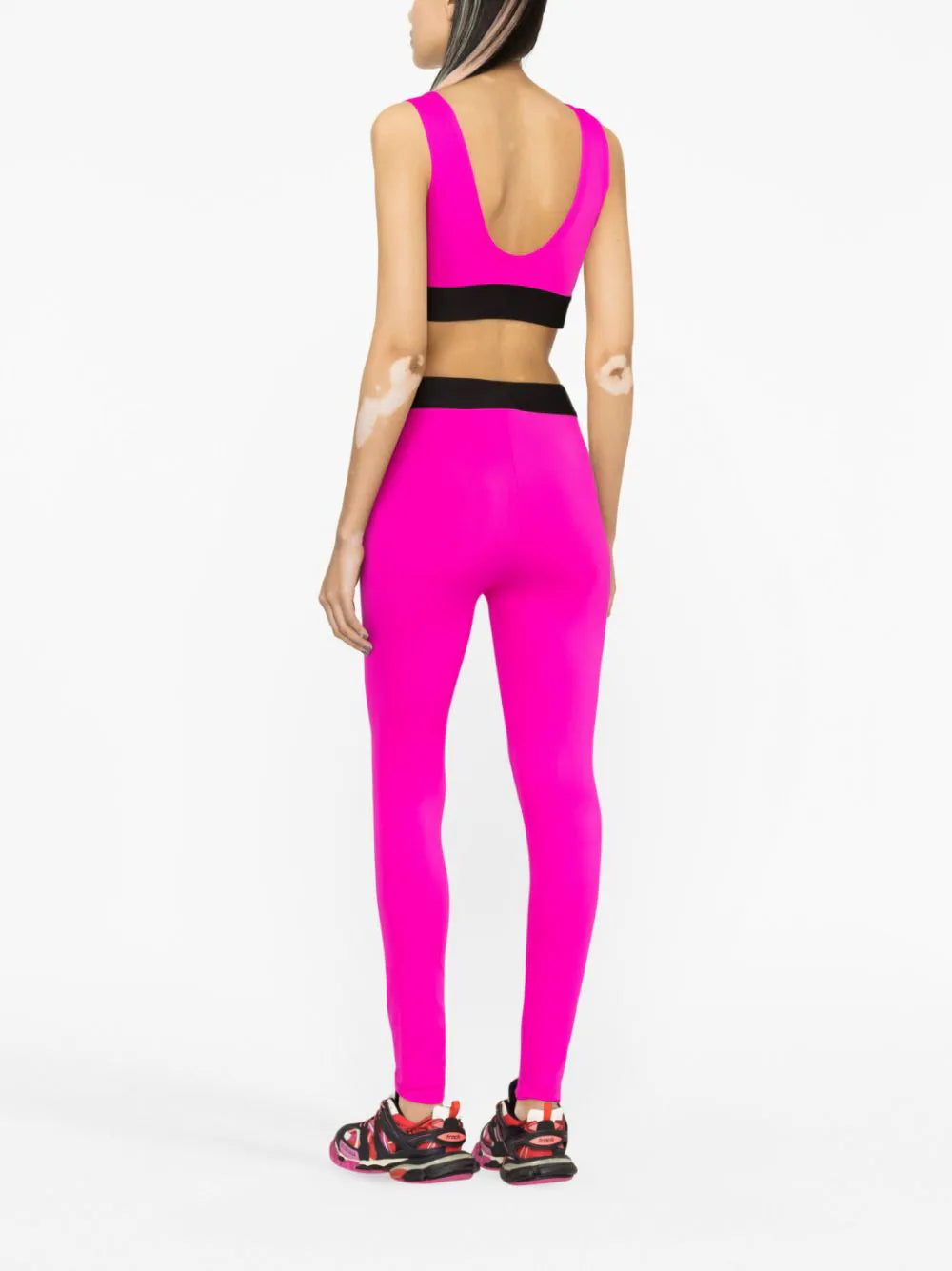 Top with branded elastic band