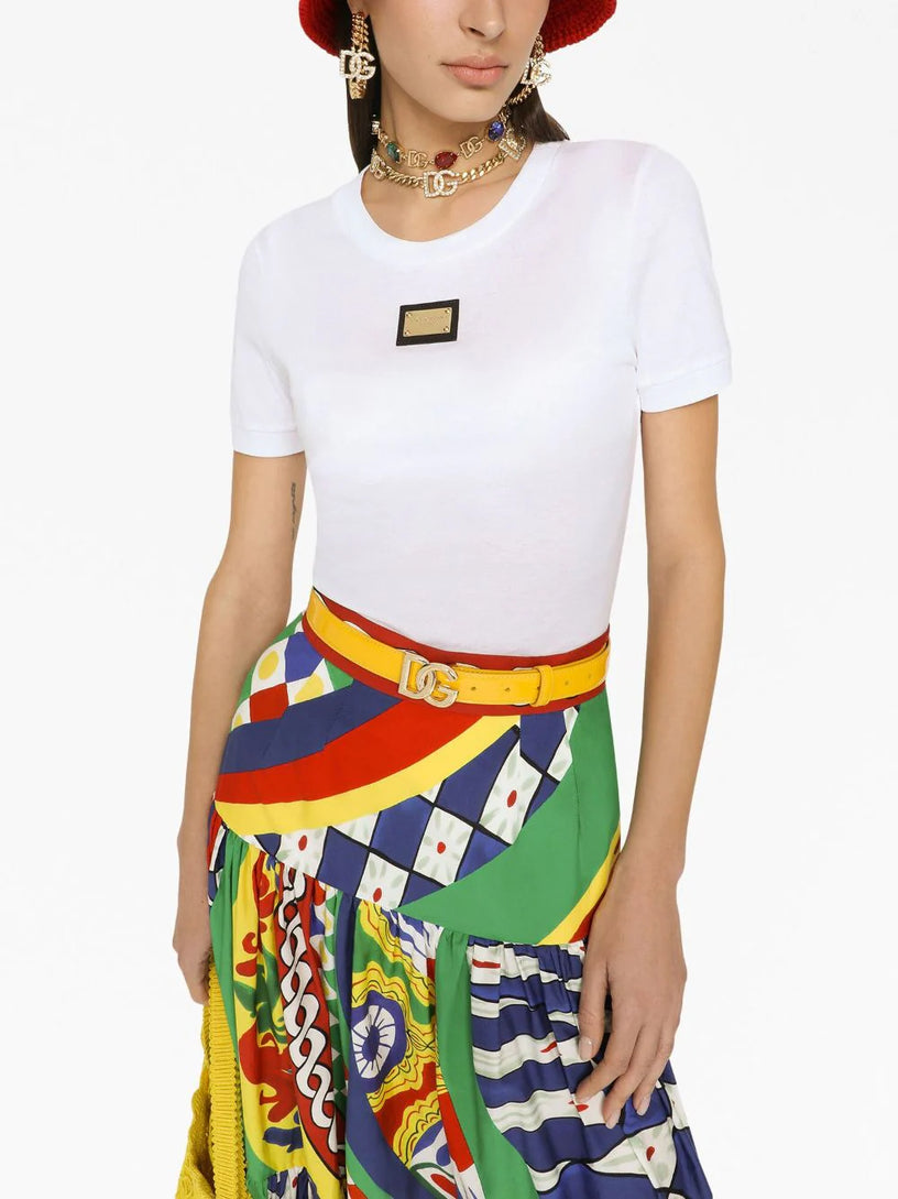 T-shirt with DG logo tag