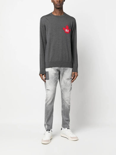 Maple leaf-motif jumper