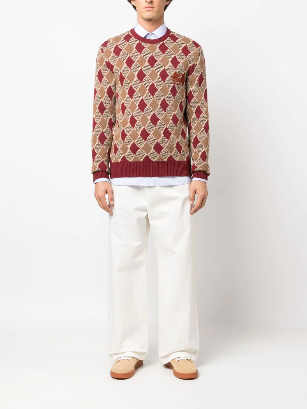 Jumper with diamond pattern