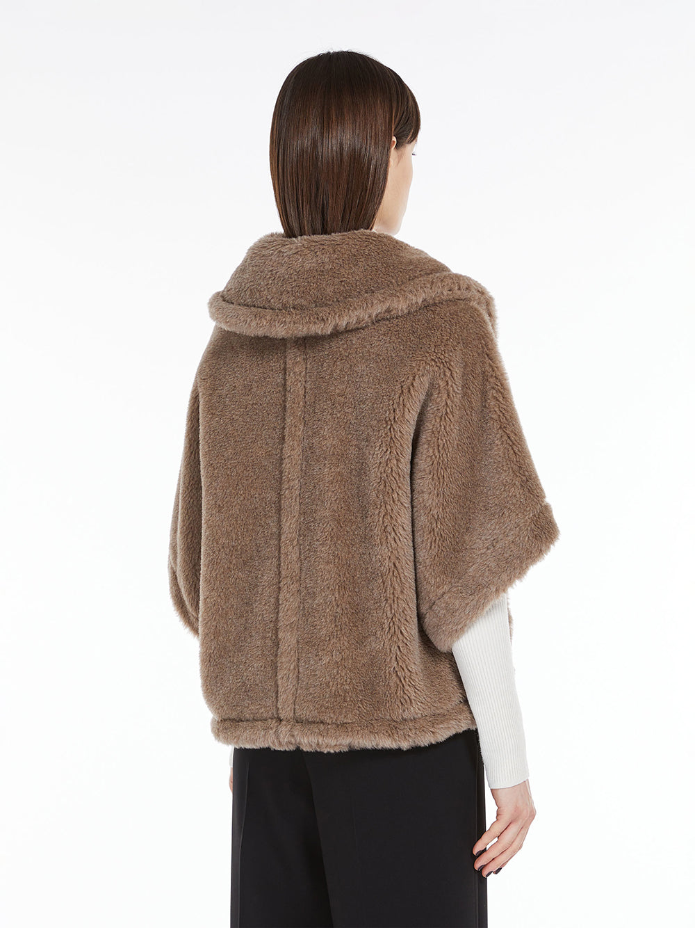 Teddy fabric boxy cape