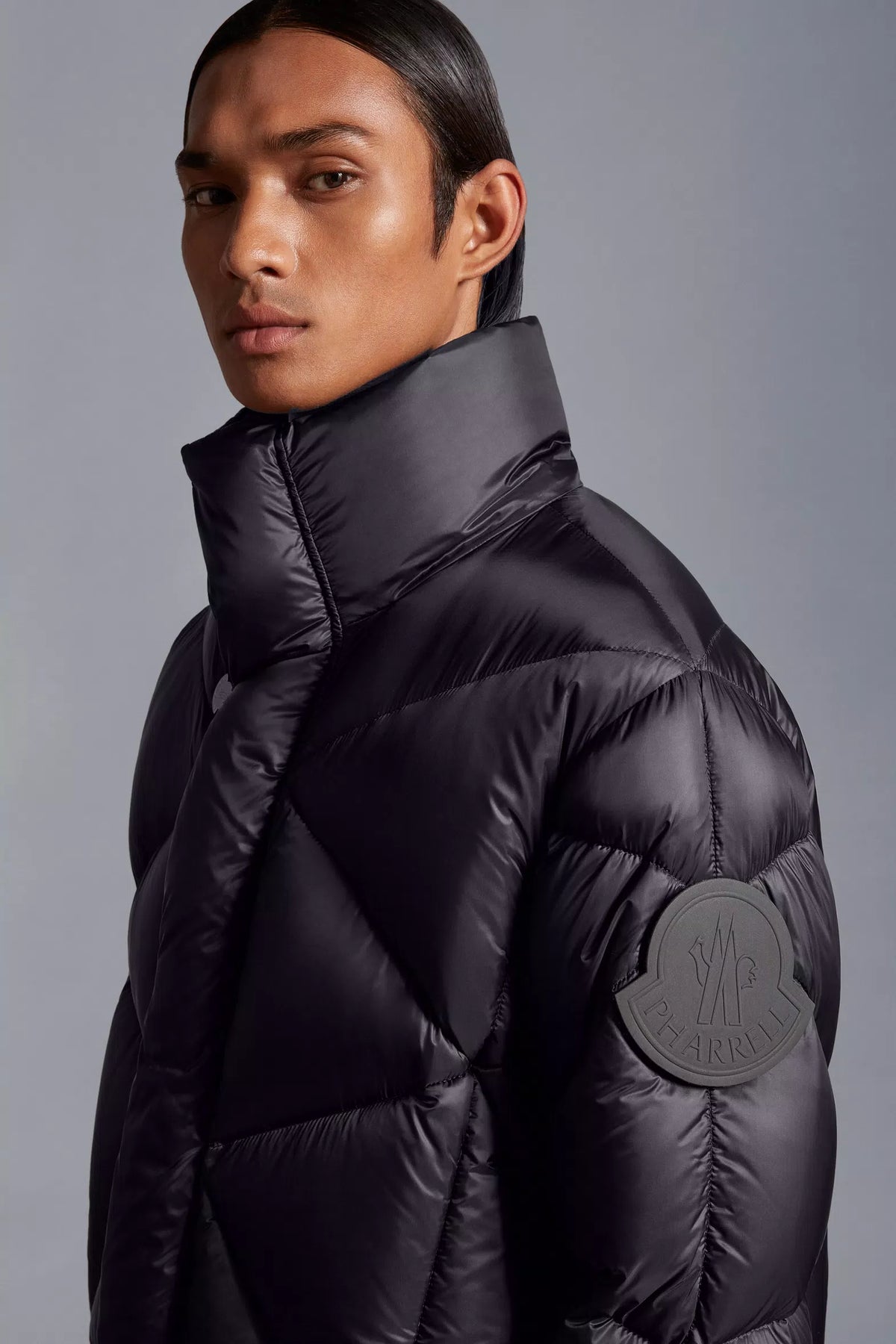 OAK SHORT DOWN JACKET MONCLER X PHARRELL WILLIAMS