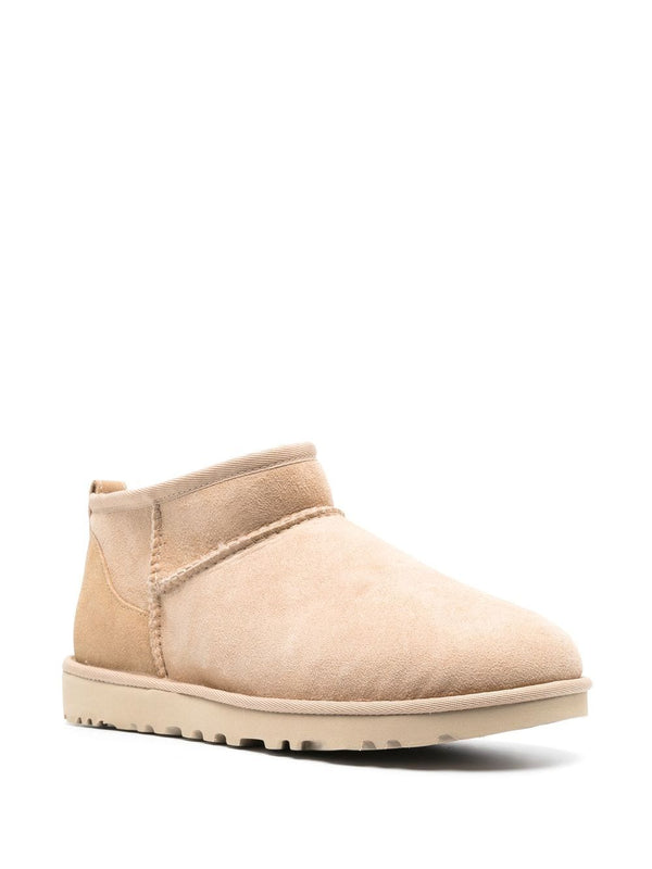Classic Ultra Mini Boot