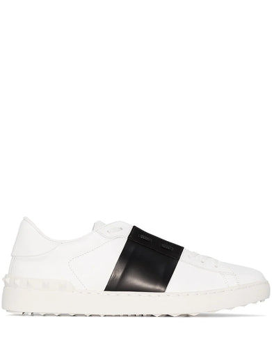 Open sneakers