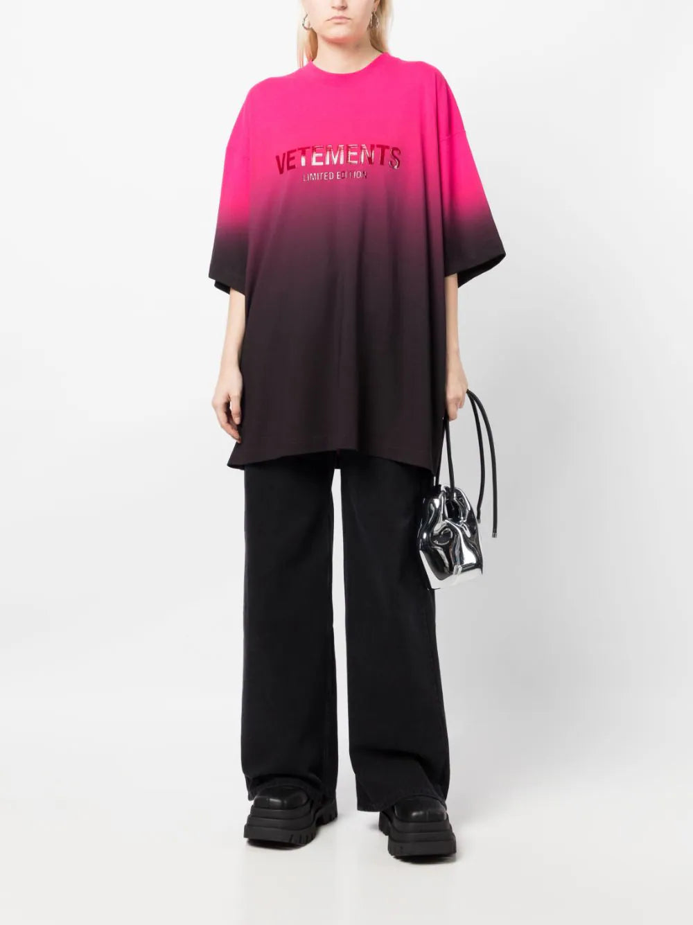 Gradient logo limited edition t-shirt