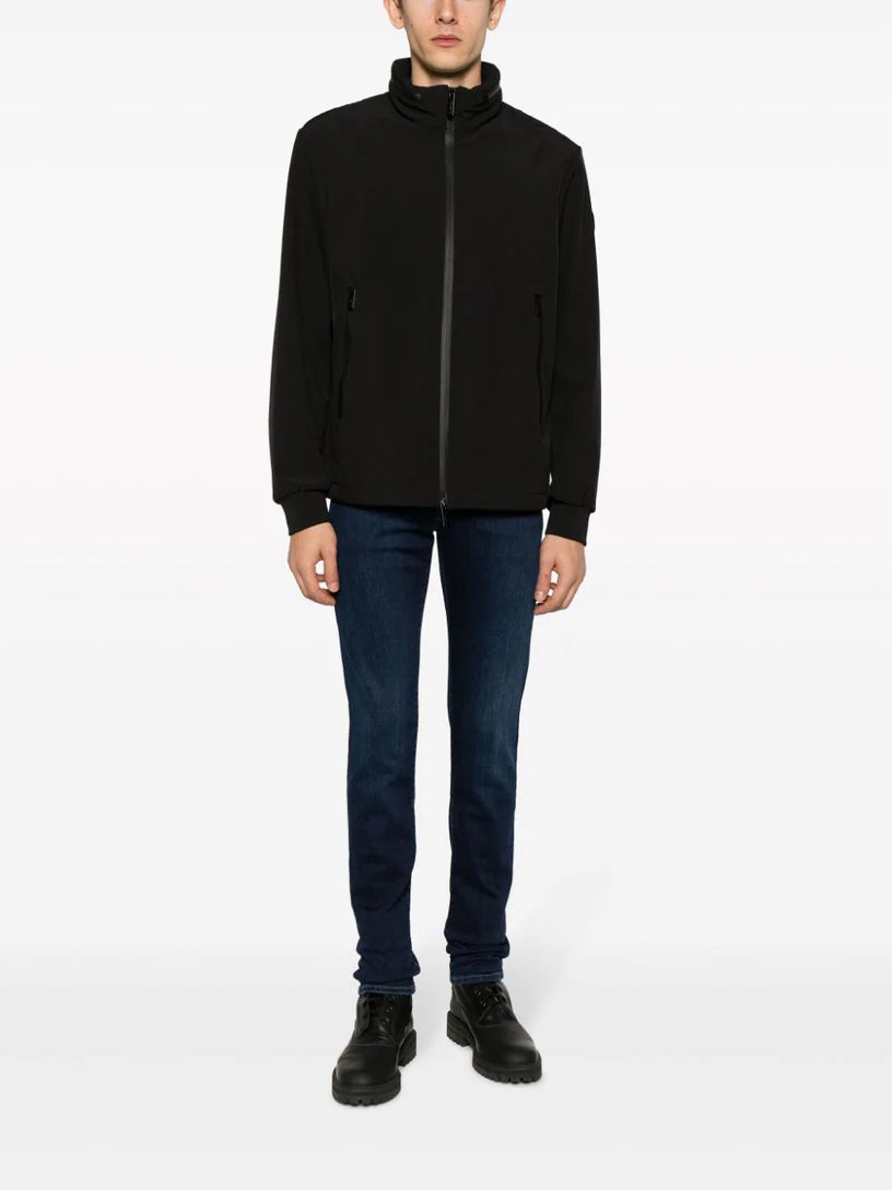 Jacket in Tech Softshell