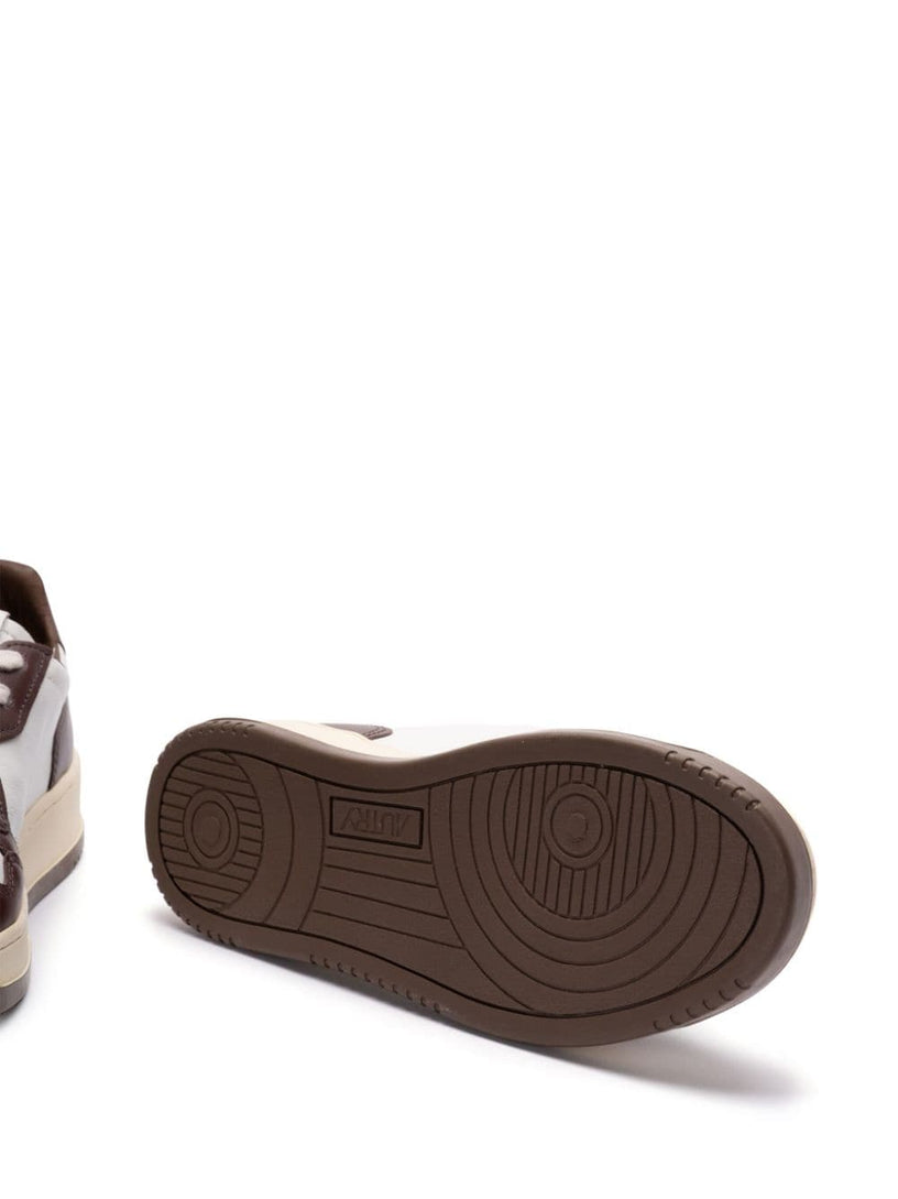 Medalist Sneakers