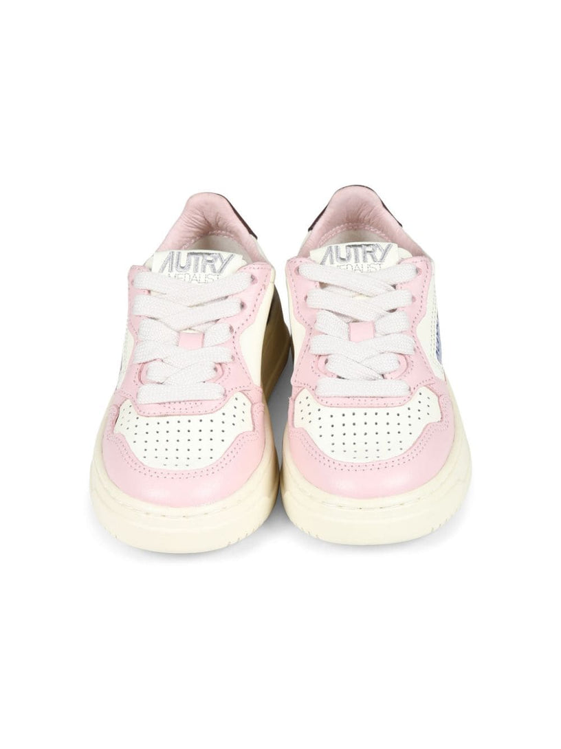 Medalist Sneakers