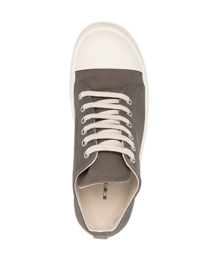 Low Sneakers