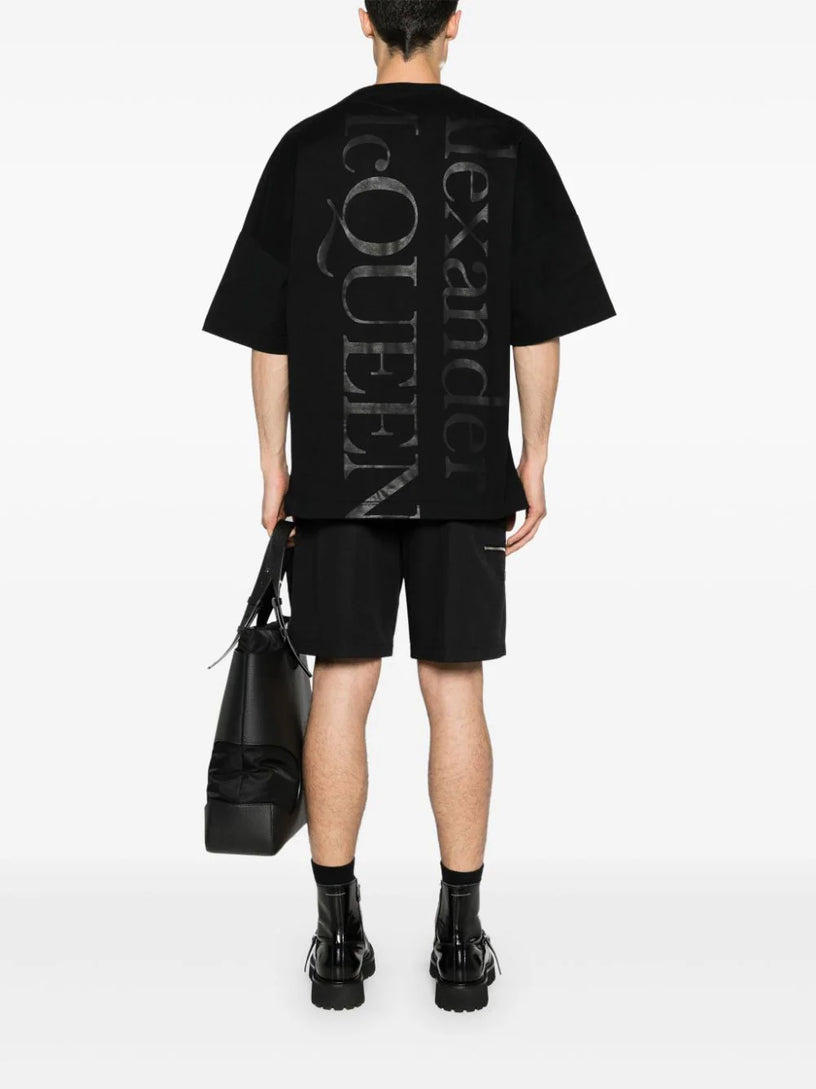 T-shirt with oversized logo