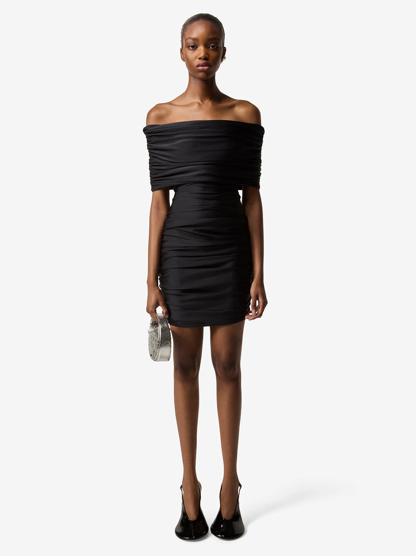 Pleated dress with open shoulders
