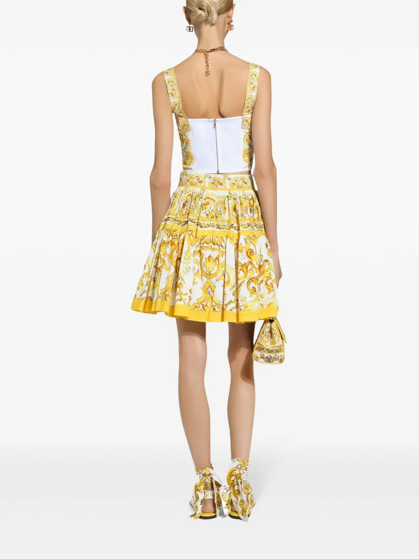 Short circle skirt in majolica-print