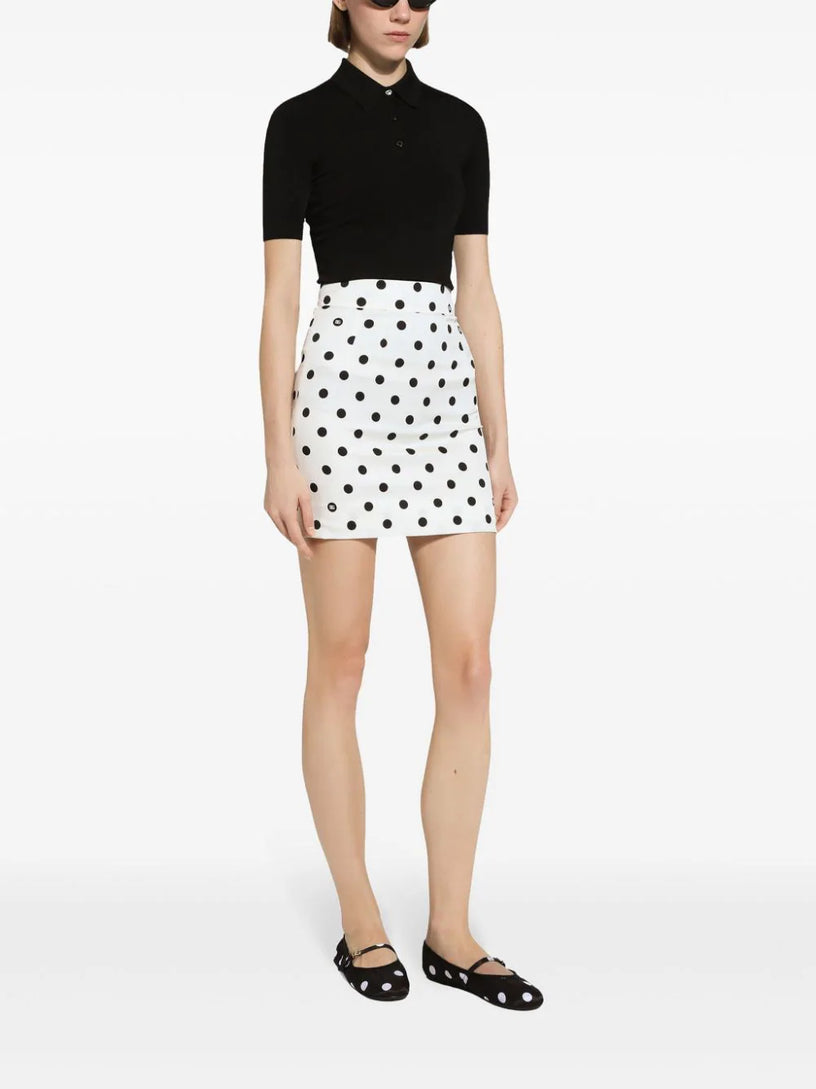 Short charmeuse skirt with polka-dot print