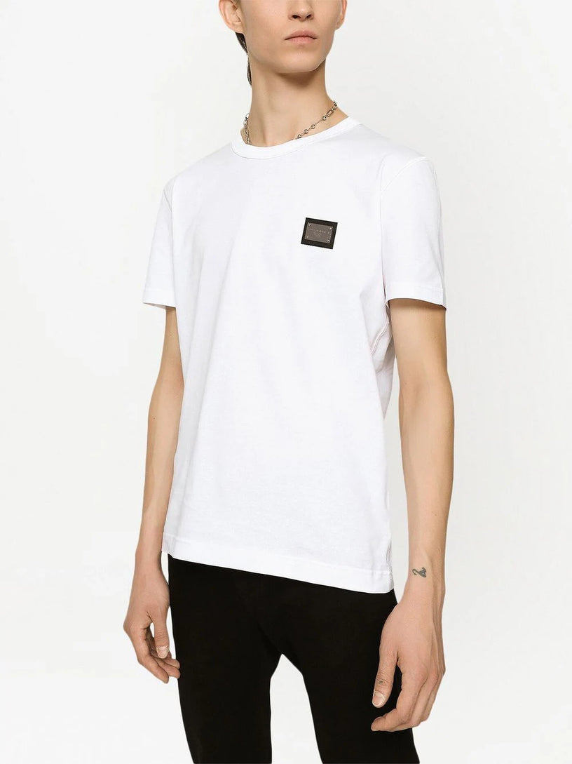 T-shirt with branded tag